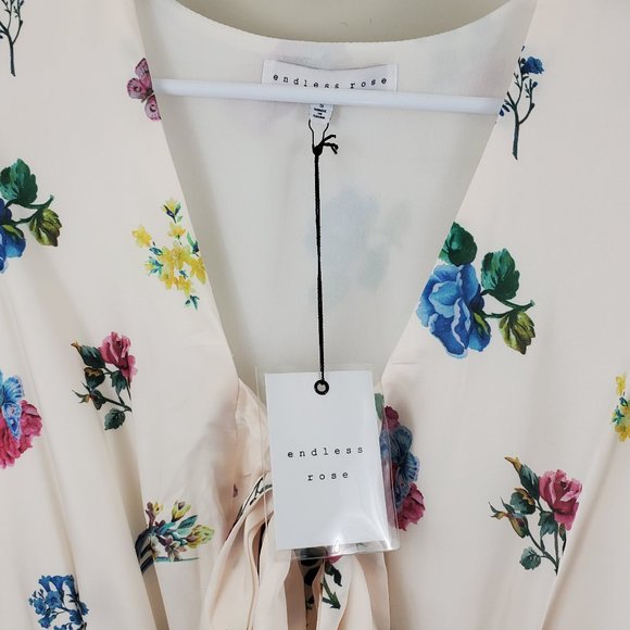 NWT Endless Rose Floral Romper Jumpsuit Small - Picture 5 of 5